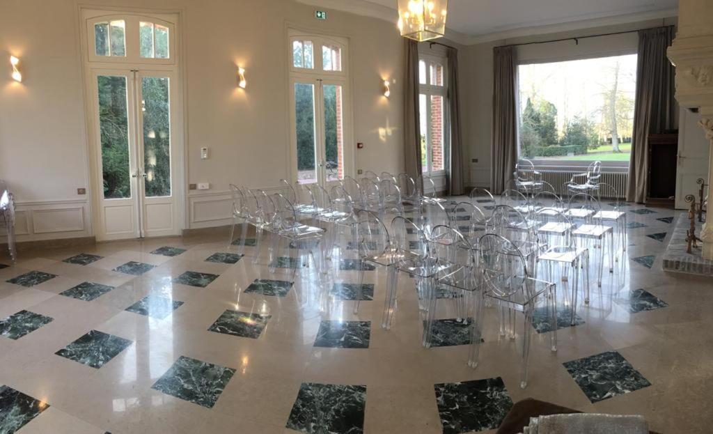 Chateau De La Bribourdiere Putot-en-Auge Bagian luar foto